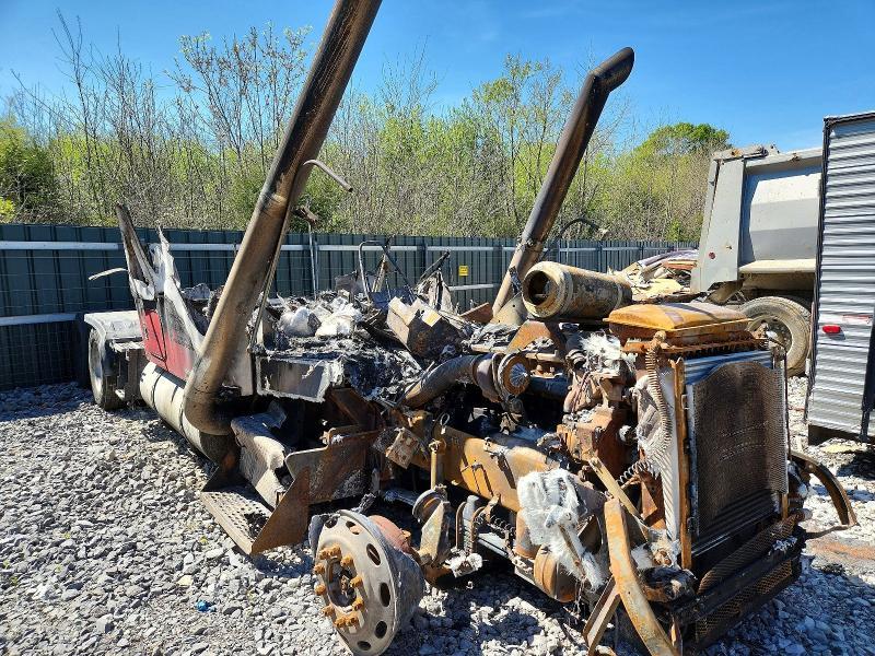 2005 Kenworth Construction T600