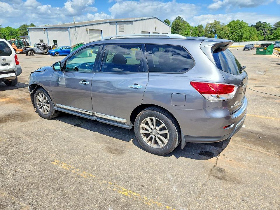 2015 Nissan Pathfinder s