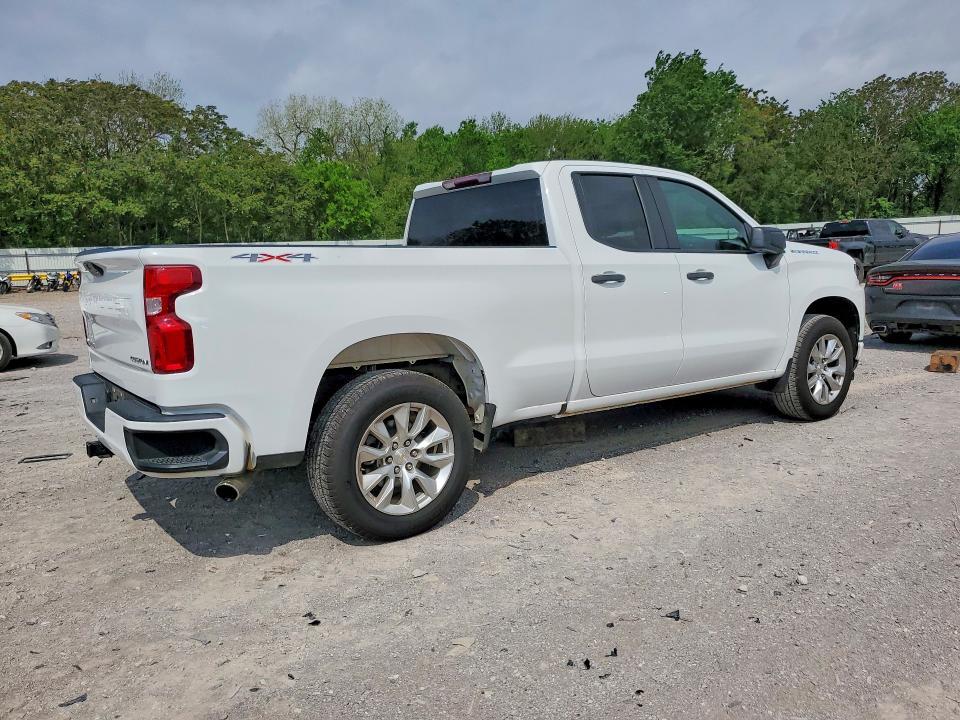 2021 Chevrolet Silverado K1500 Custom
