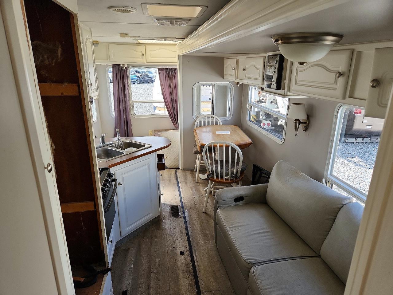 2006 Keystone Outback Camper