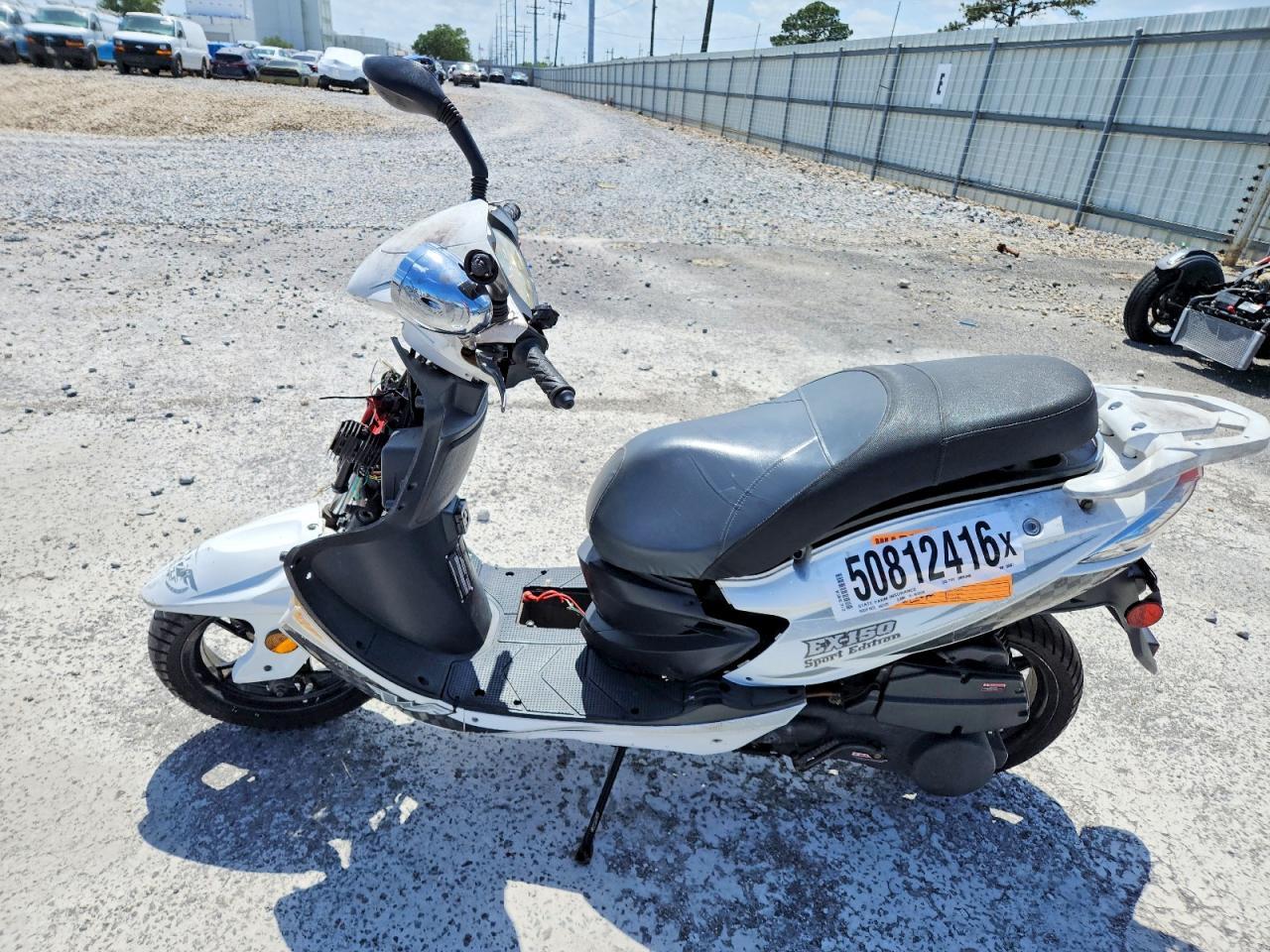 2022 Taizhouzng ZN150T