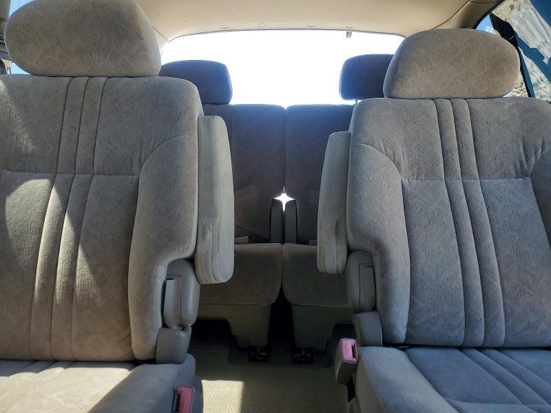 2000 Toyota Sienna le