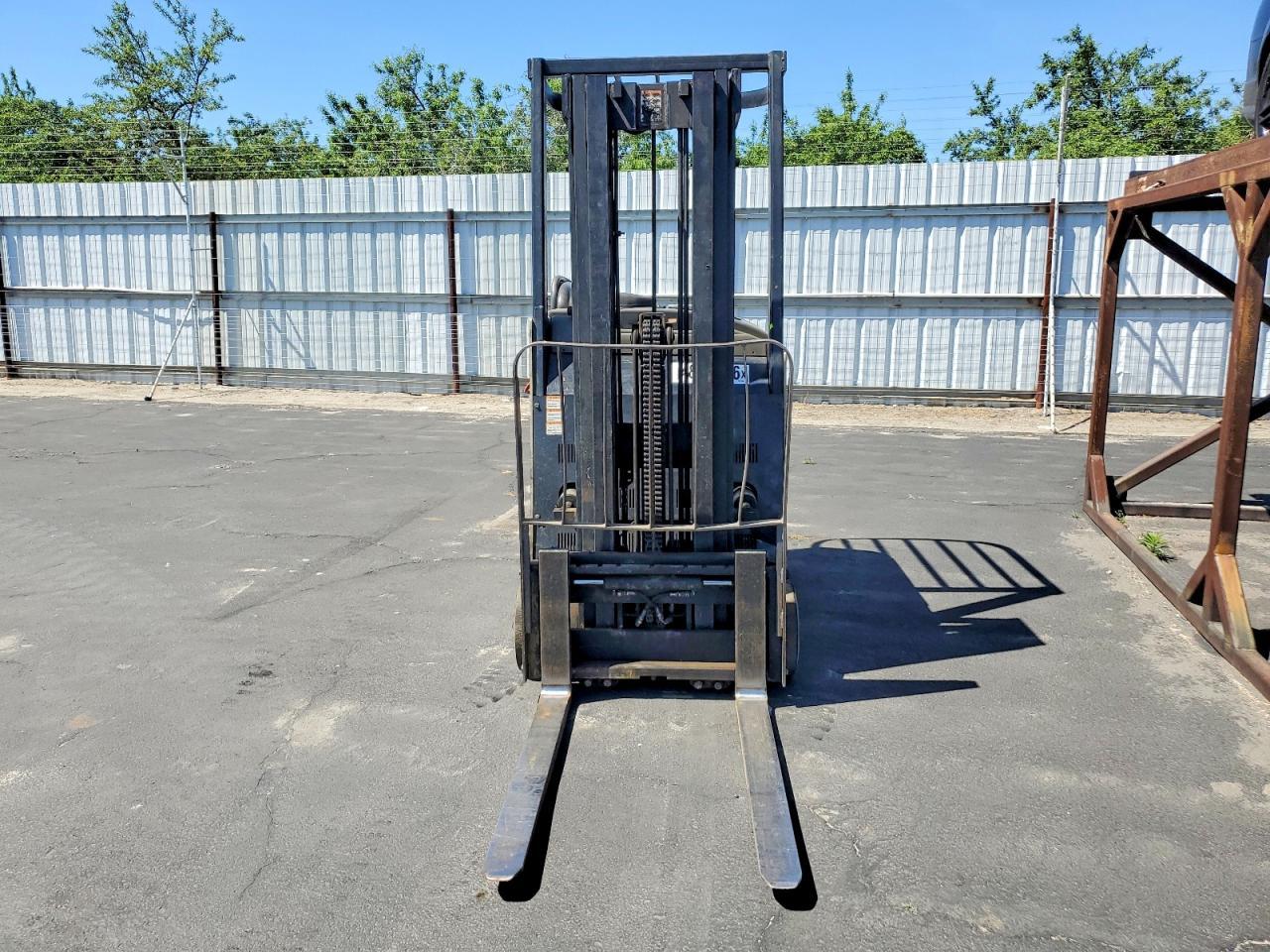 1999 Crown RC3020-35