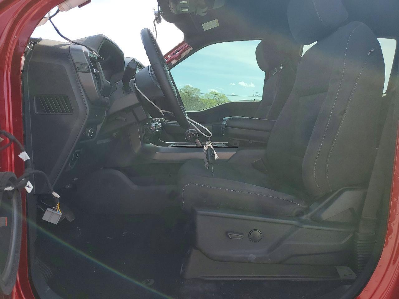 2025 Ford F150 XLT