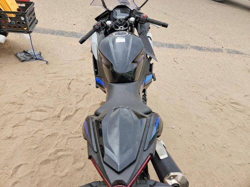 2025 Kawasaki EX500 A