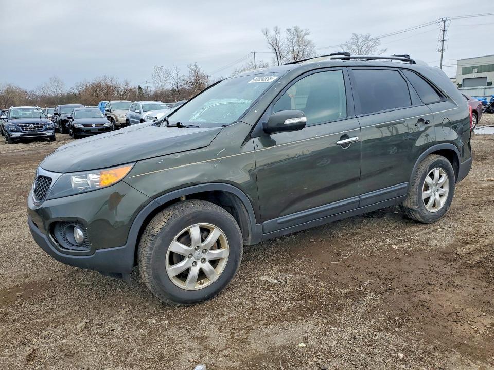 2013 KIA Sorento lx