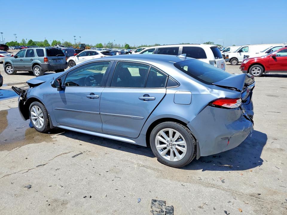 2026 Toyota Corolla Hybrid le