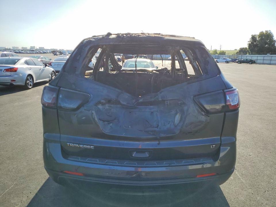 2017 Chevrolet Traverse lt