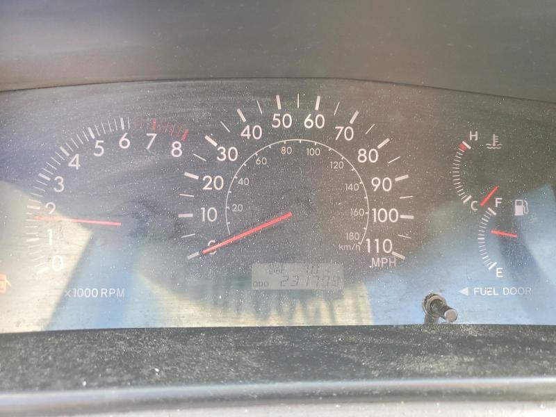 2005 Toyota Corolla le