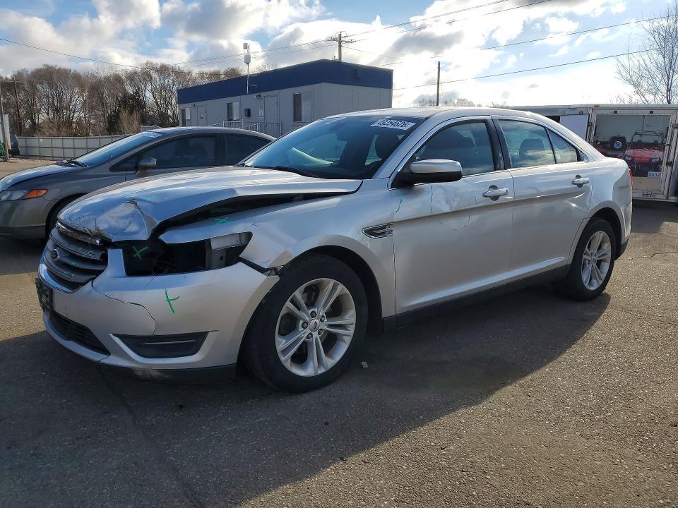 2014 Ford Taurus sel