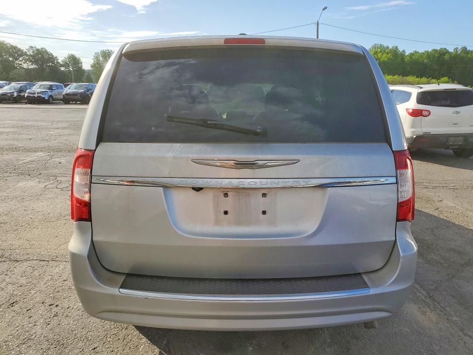 2011 Chrysler Town & Country Touring l