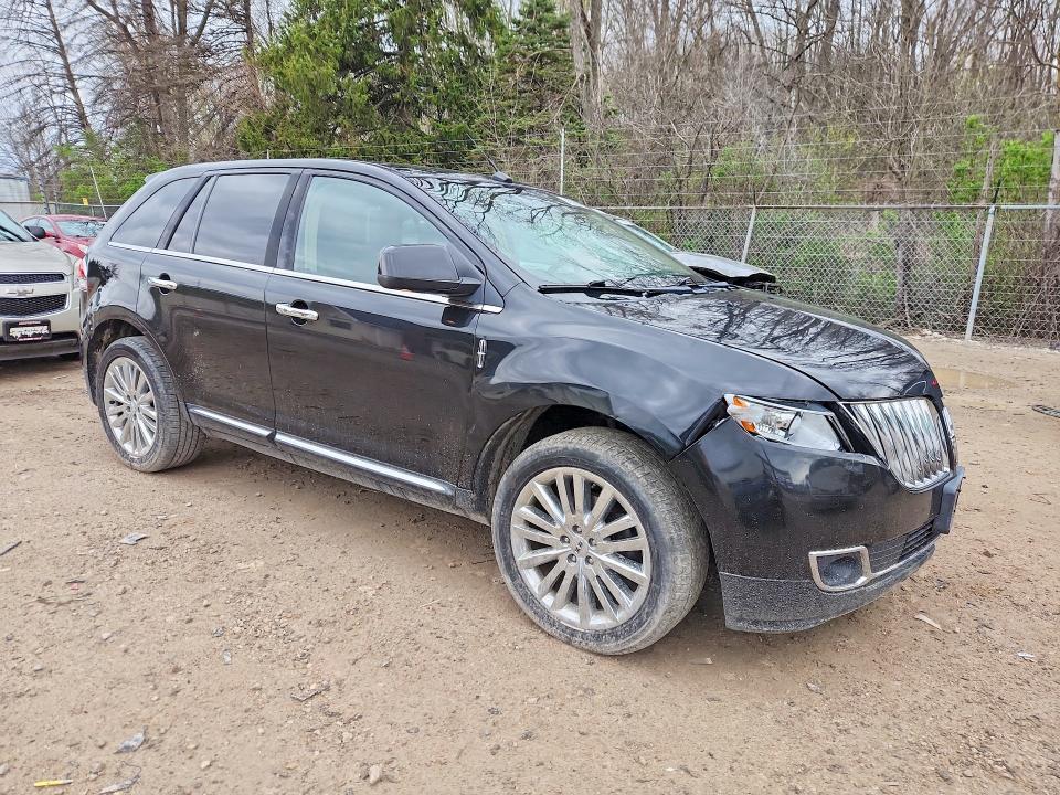 2011 Lincoln Townhouse MKX