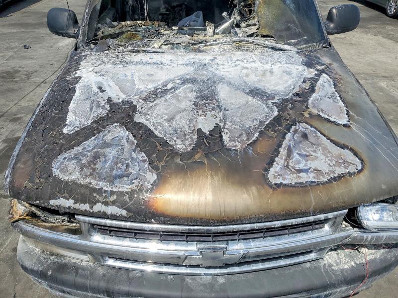 2002 Chevrolet Tahoe C1500