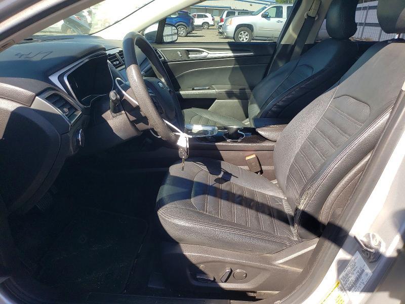 2016 Ford Fusion se Hybrid