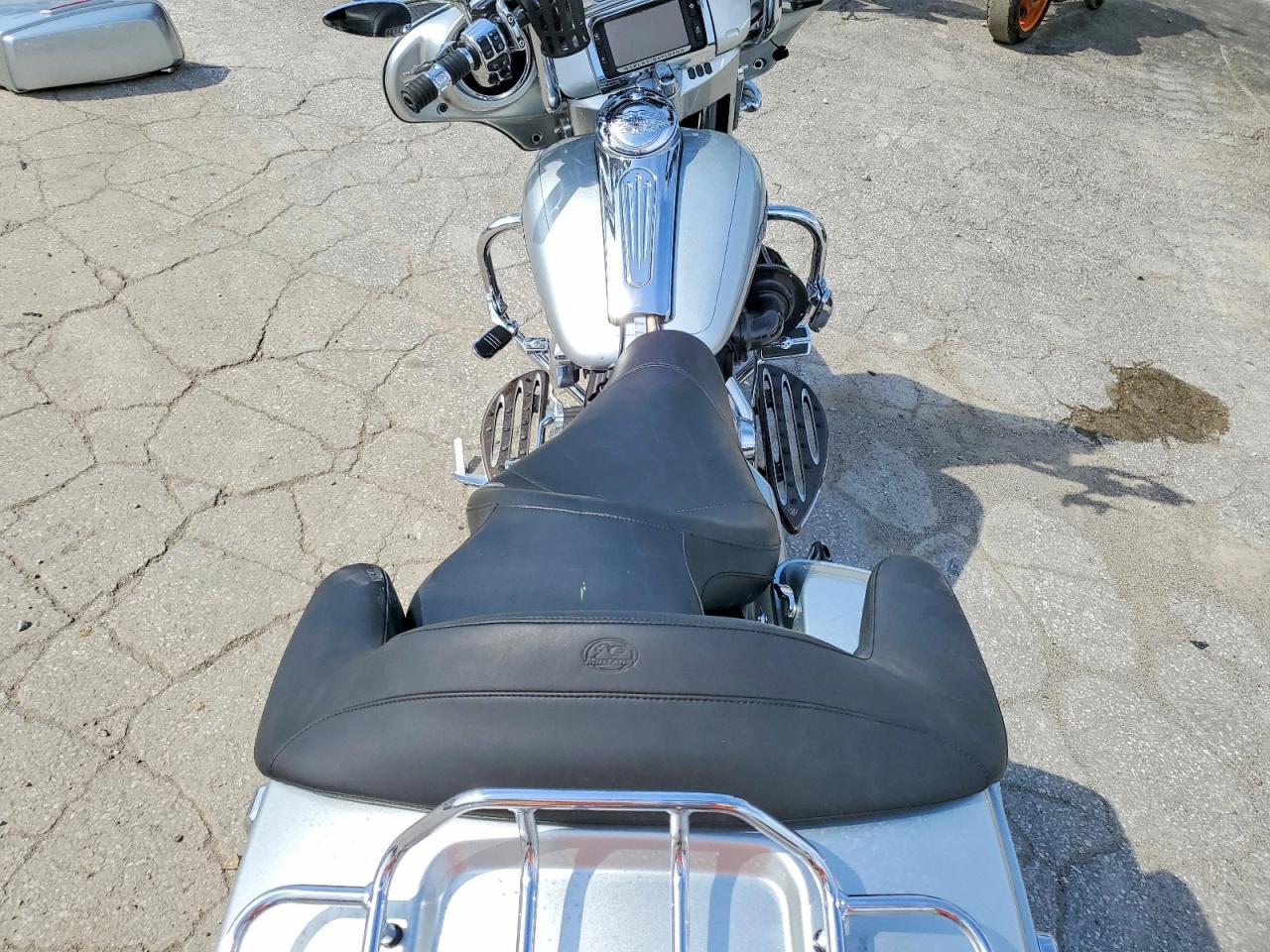 2015 Harley-Davidson Flhxs Street Glide Special