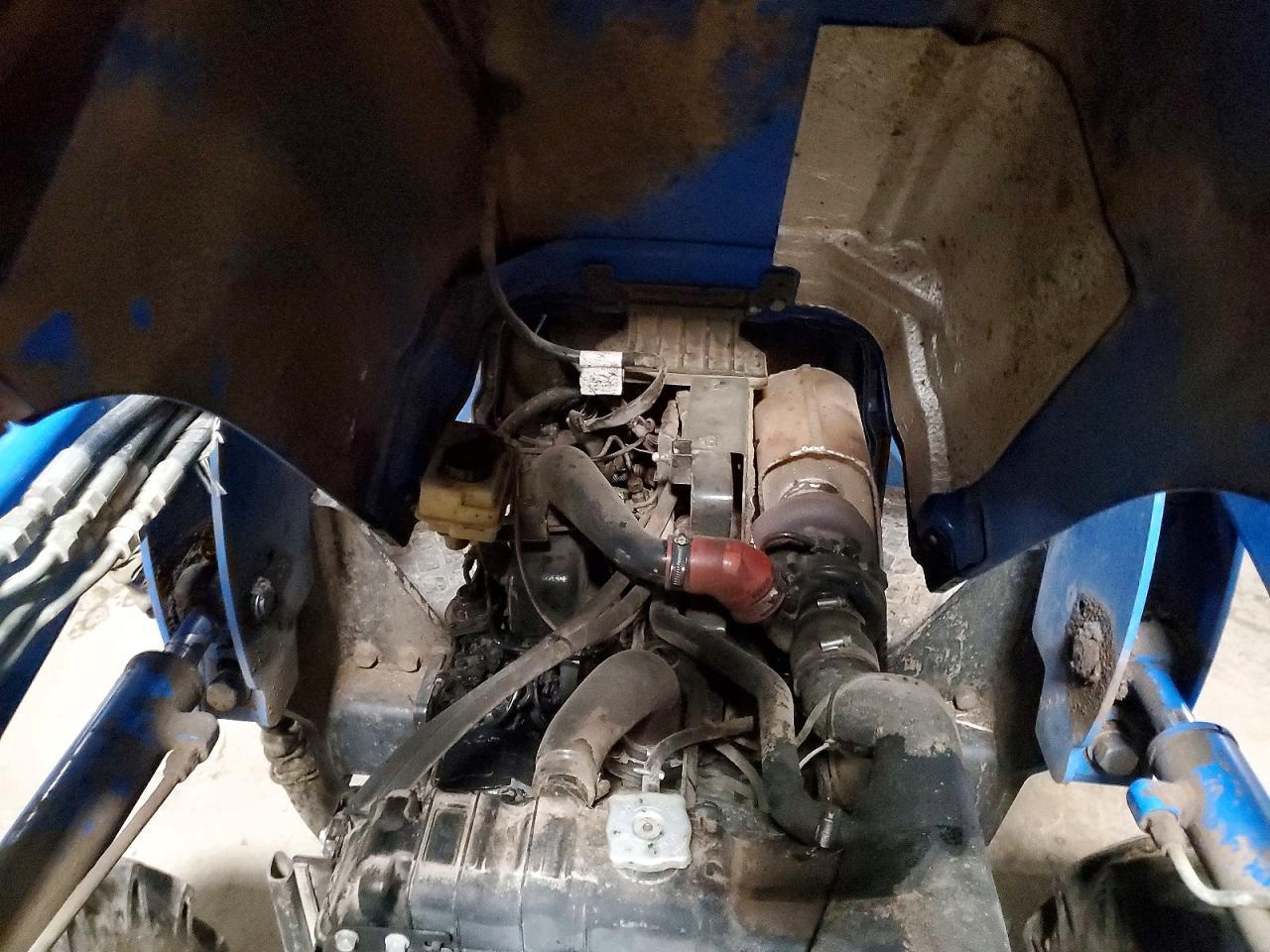 2004 Newholland 32LC Tractor