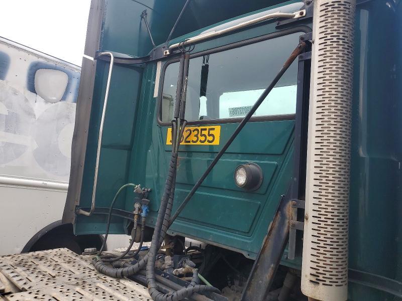 2017 Mack 600 Cxu600