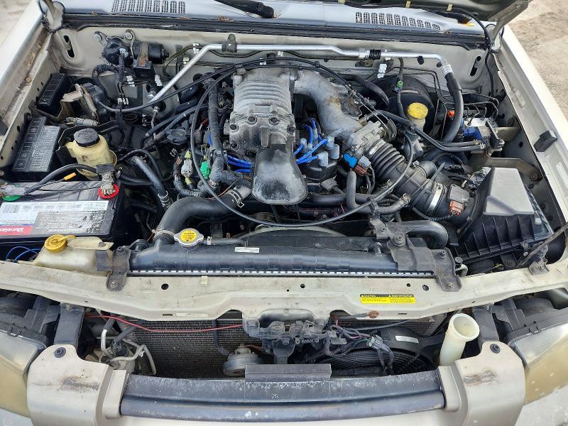 2001 Nissan Frontier sc