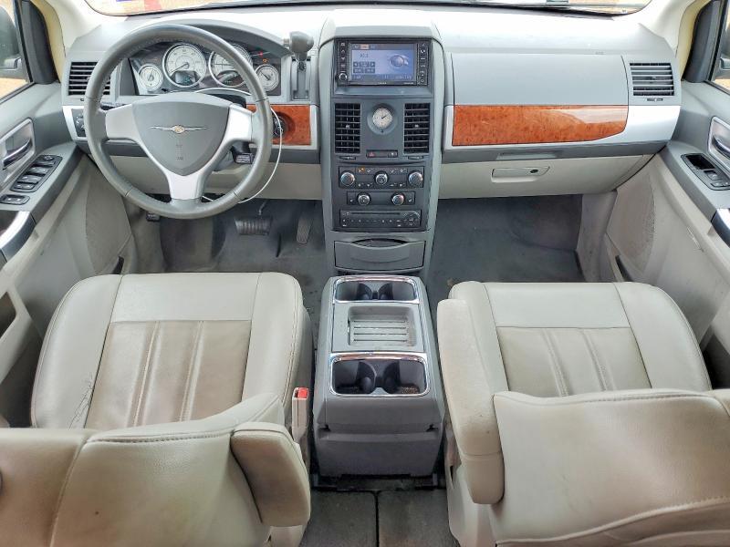 2008 Chrysler Town & Country Touring
