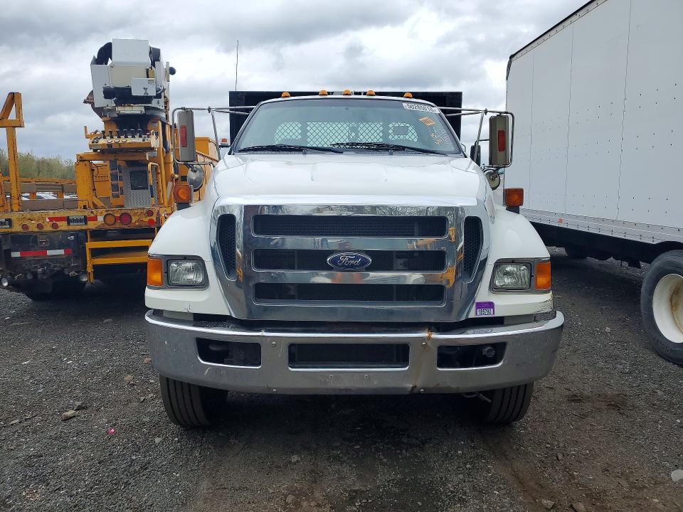 2015 Ford F750 Super Duty