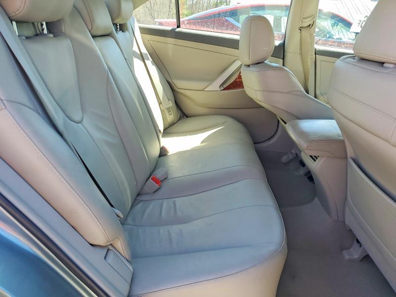 2011 Toyota Camry xle V6