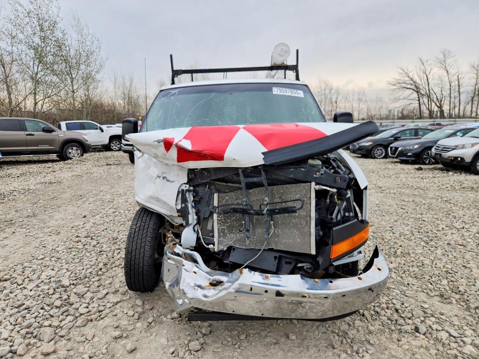 2017 GMC Savana G2500