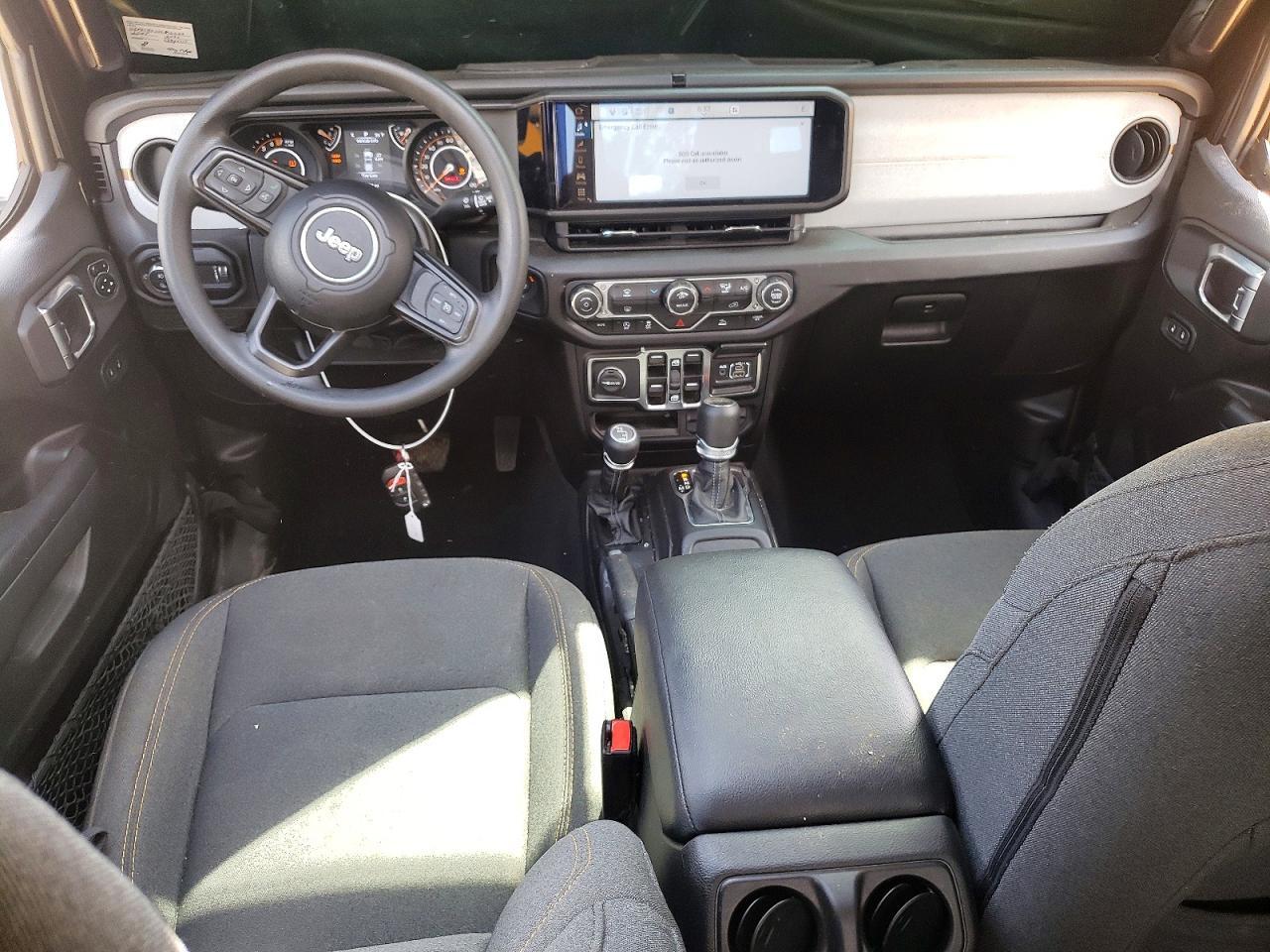 2025 Jeep Gladiator Sport