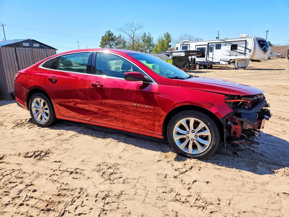 2019 Chev Malibu lt (1lt)