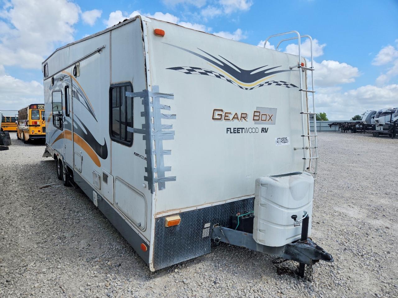 2004 Fleetwood Twood Gearbox Camper