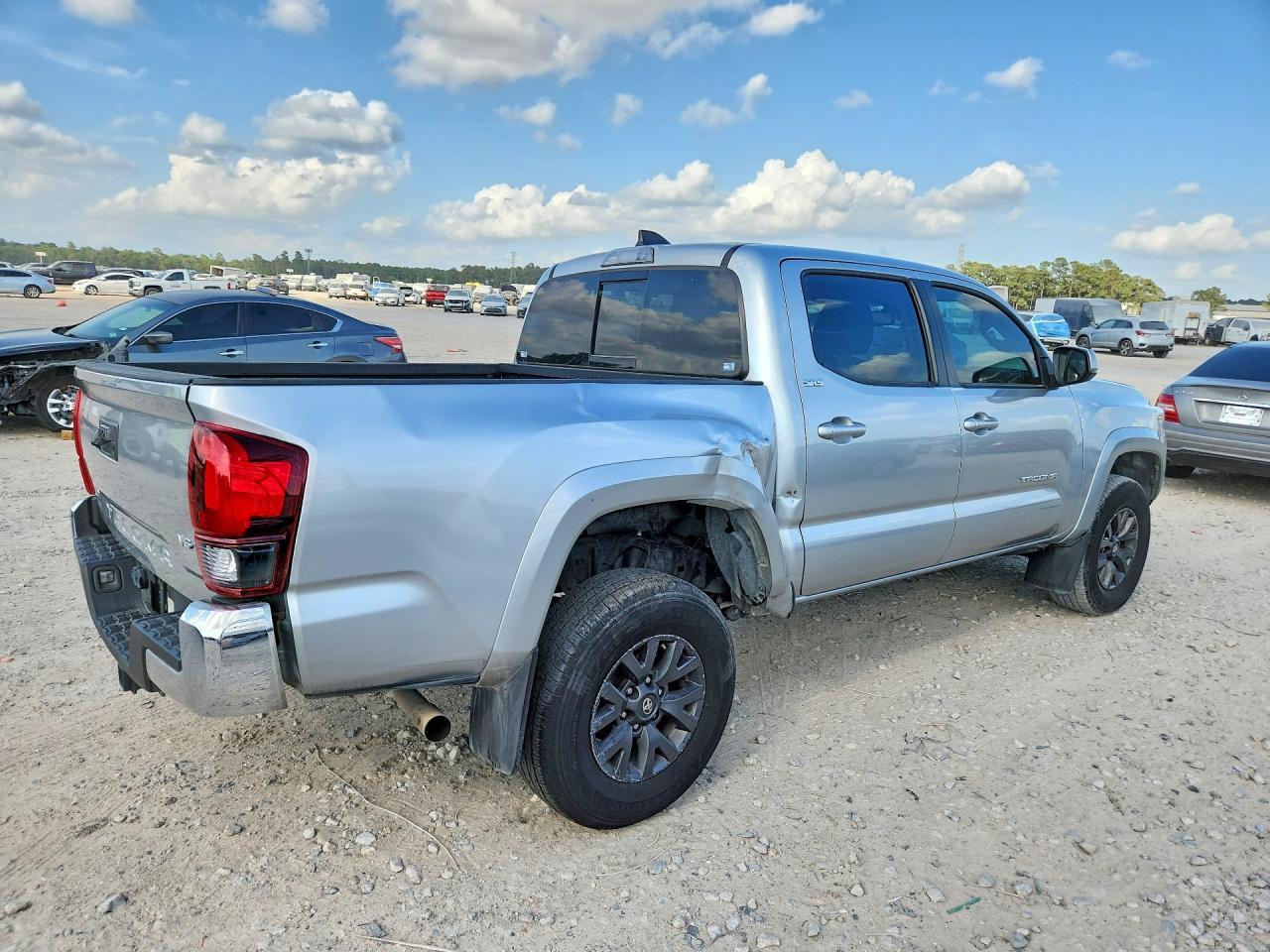 2023 Toyota Tacoma SR5 V6