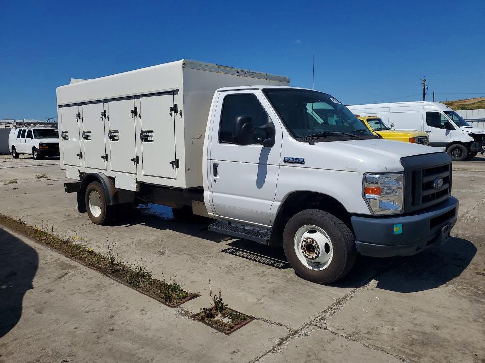 2017 Ford E450 Utility / Service Truck