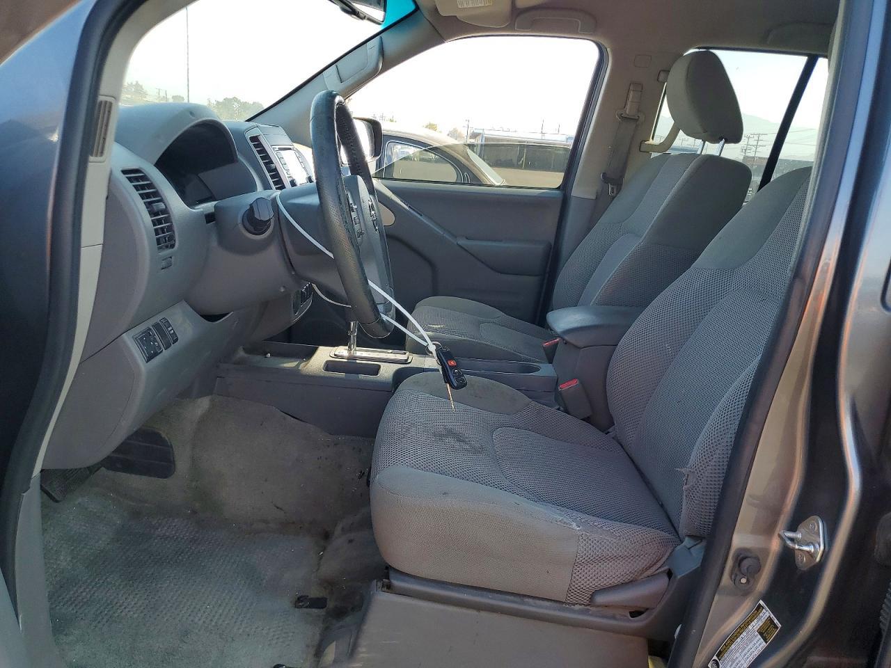 2018 Nissan Frontier SV