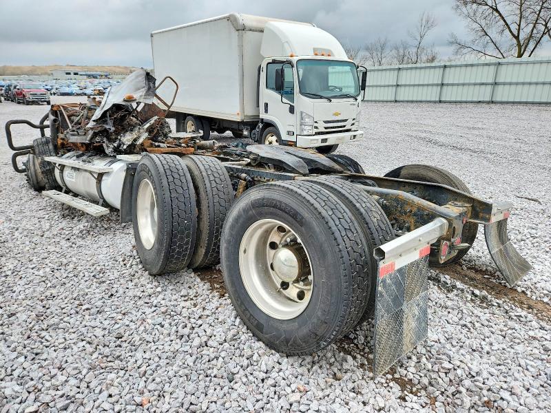 2017 Freightliner Columbia Semi Truck