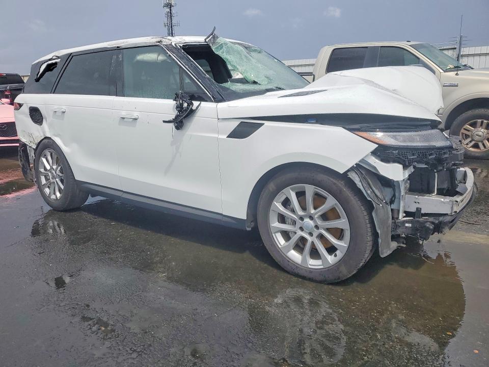 2025 Land Rover Range Rover Sport se