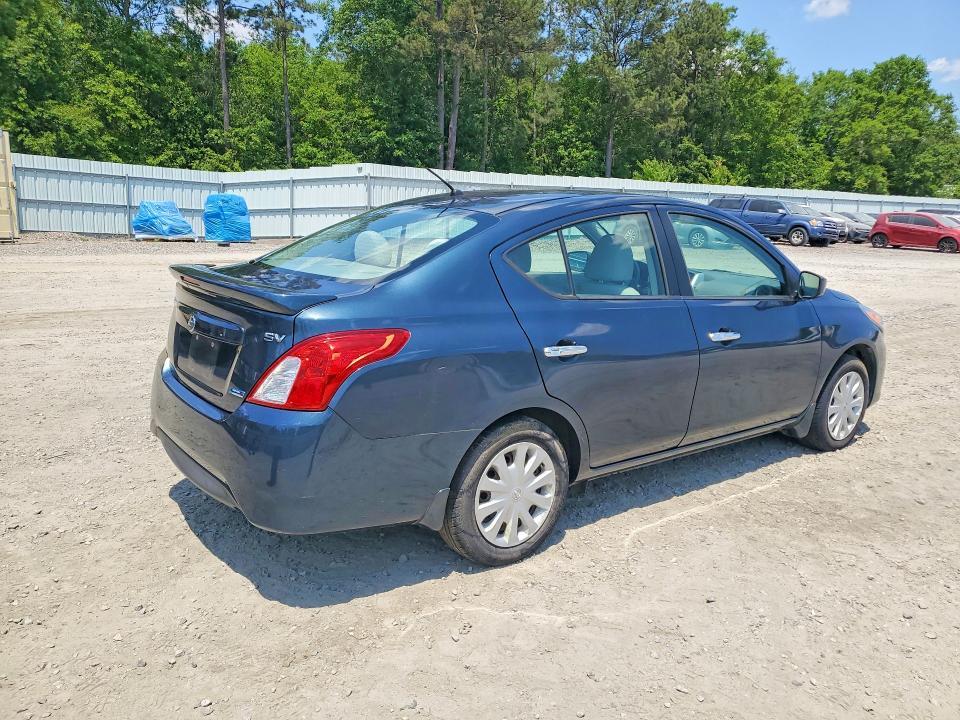 2015 Nissan Versa 1.6 sv