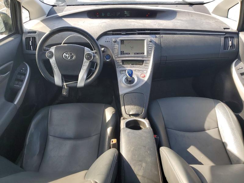 2014 Toyota Prius one