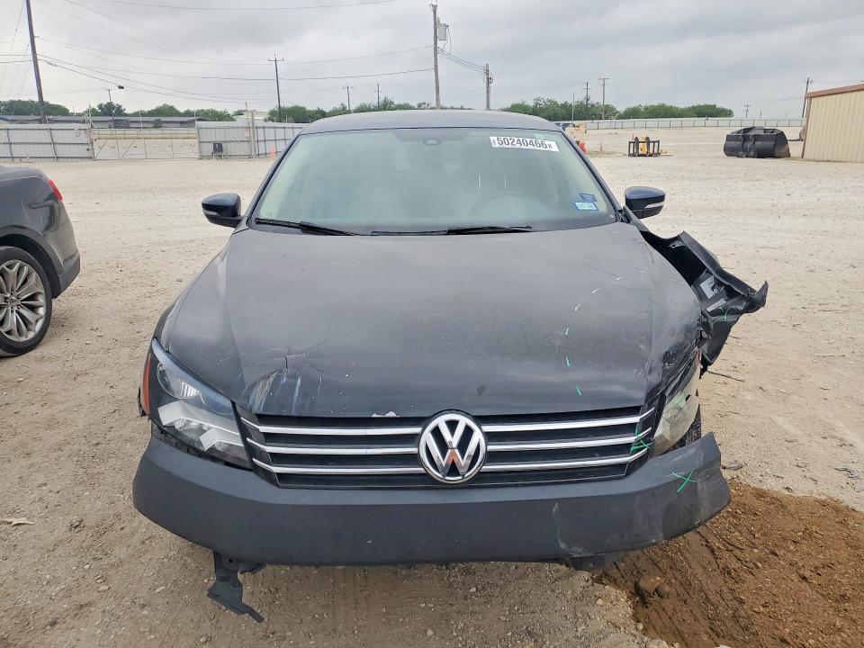 2015 Volkswagen Passat s