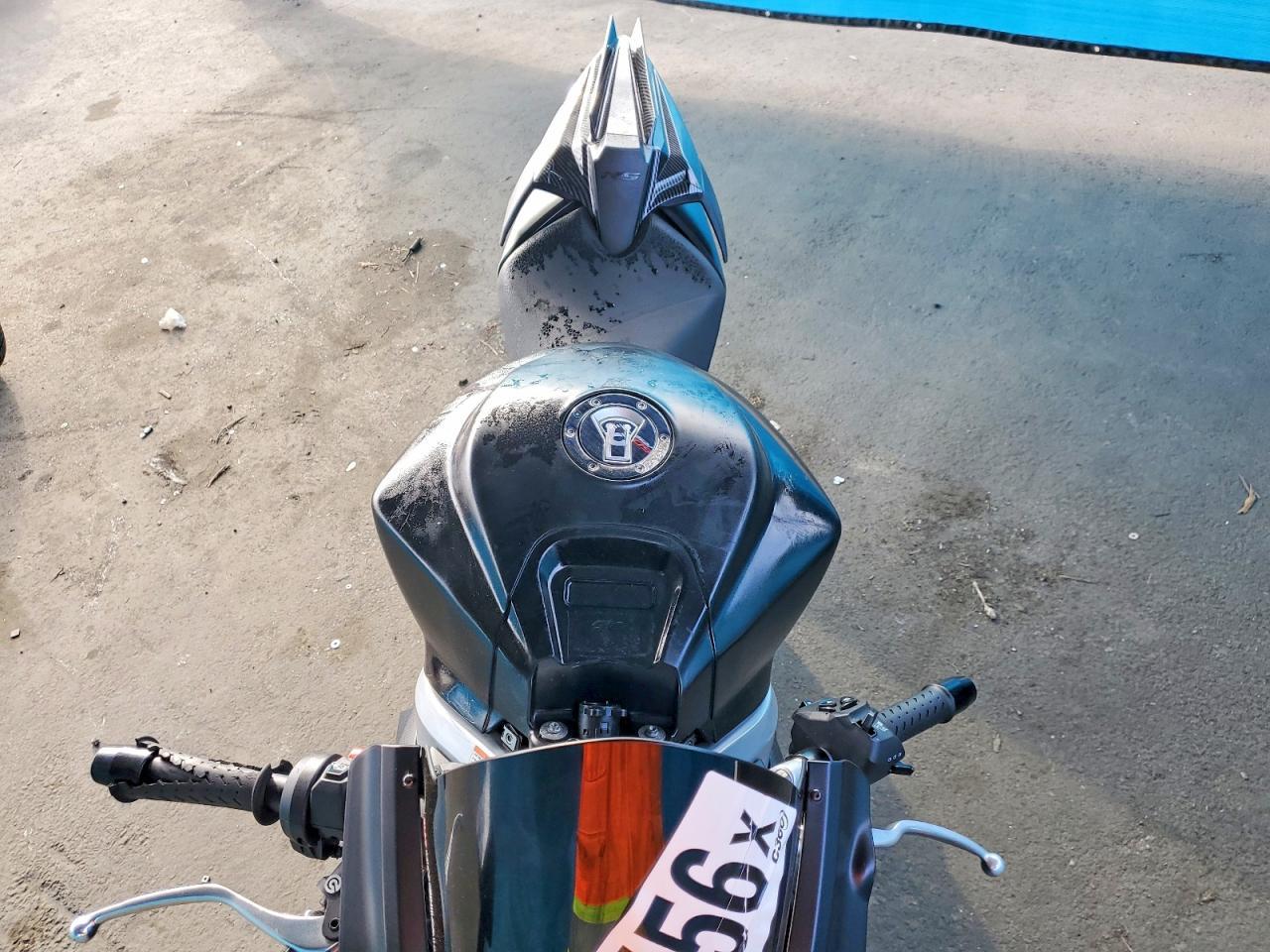 2023 Aprilia RS 660