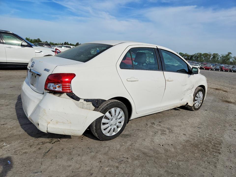 2009 Toyota Yaris Base