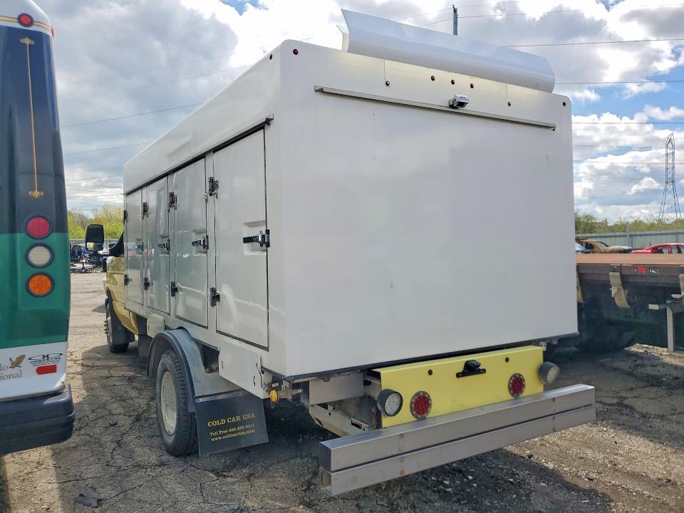 2019 Ford Econoline E450 Super Duty Cutaway Van