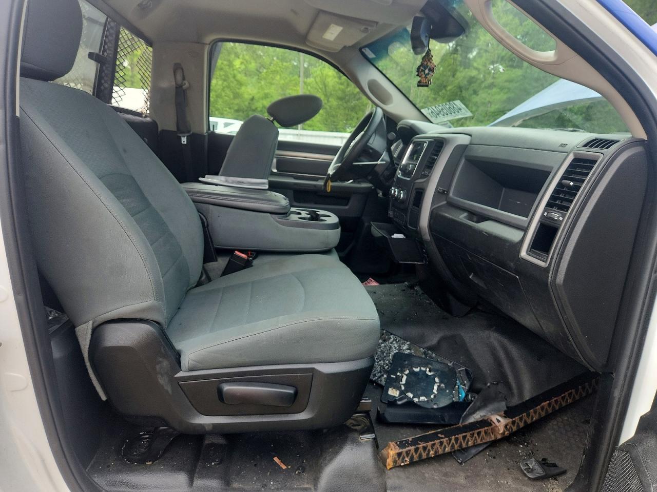 2018 Dodge RAM 5500 Flatbed Truck