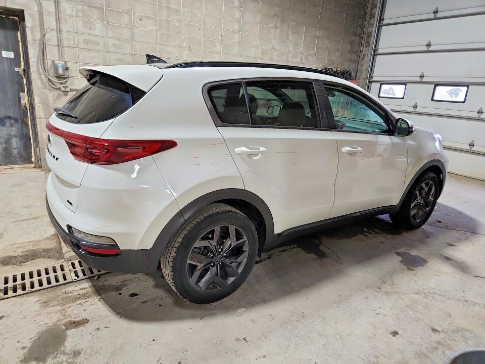 2022 KIA Sportage s