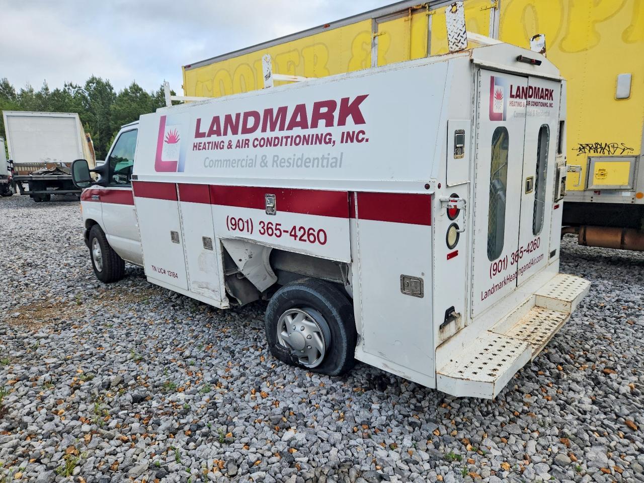 2007 Ford Econoline E350 Super Duty Cutaway Van