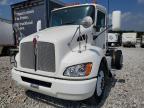 2015 Kenworth T330 Semi Truck