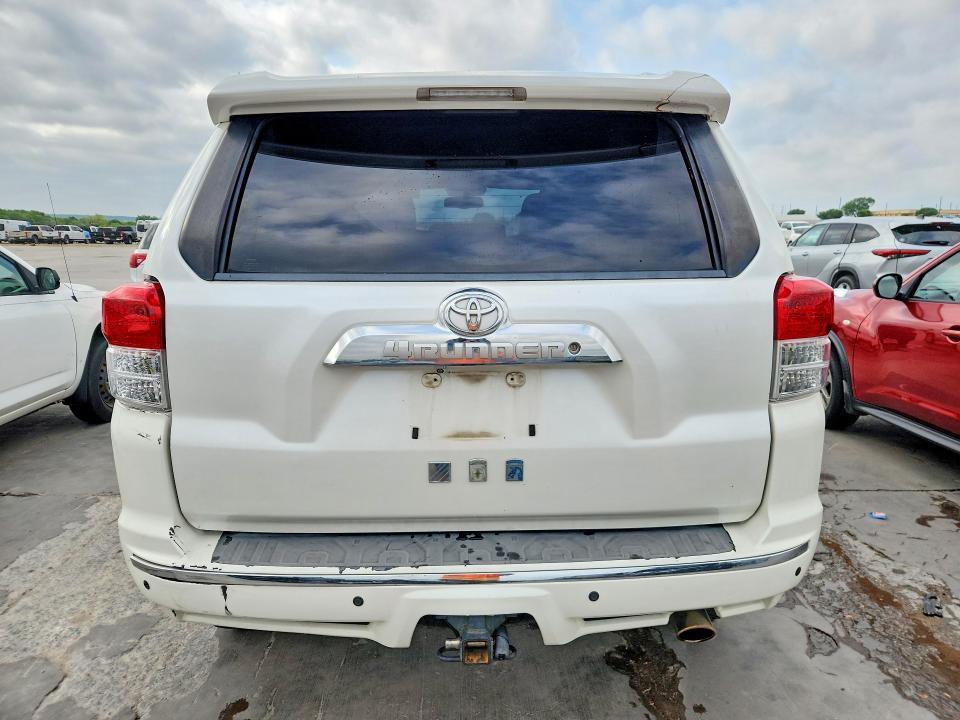 2011 Toyota 4runner SR5