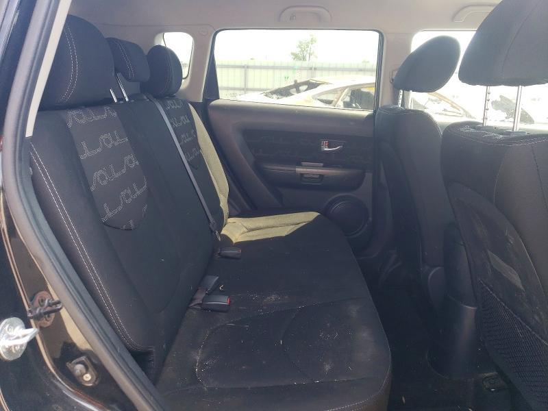 2013 KIA Soul +
