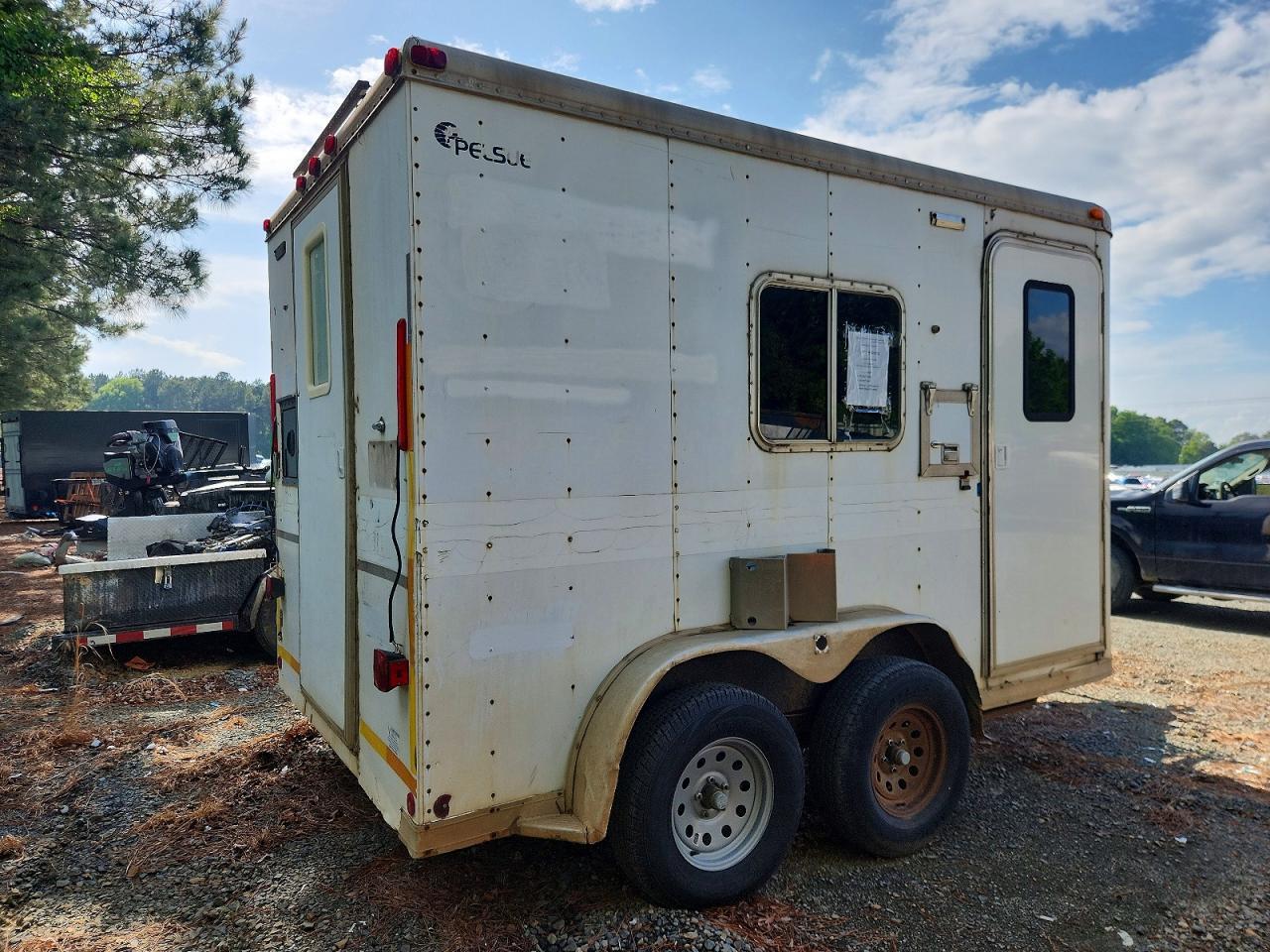 1994 Pelsue Fiber Optic Splicing Trailer
