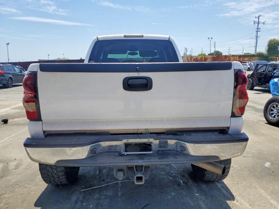 2004 Chevrolet Silverado K2500 Heavy Duty