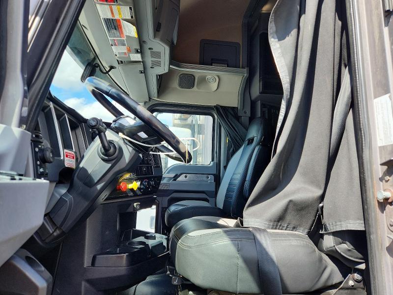 2018 Mack Anthem Semi Truck