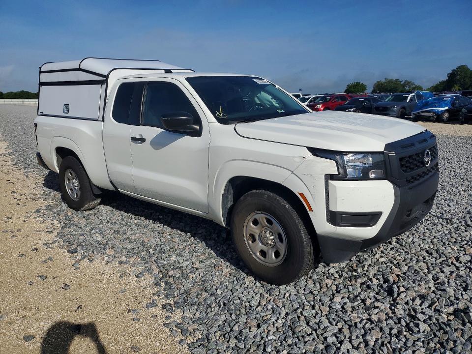 2025 Nissan Frontier S